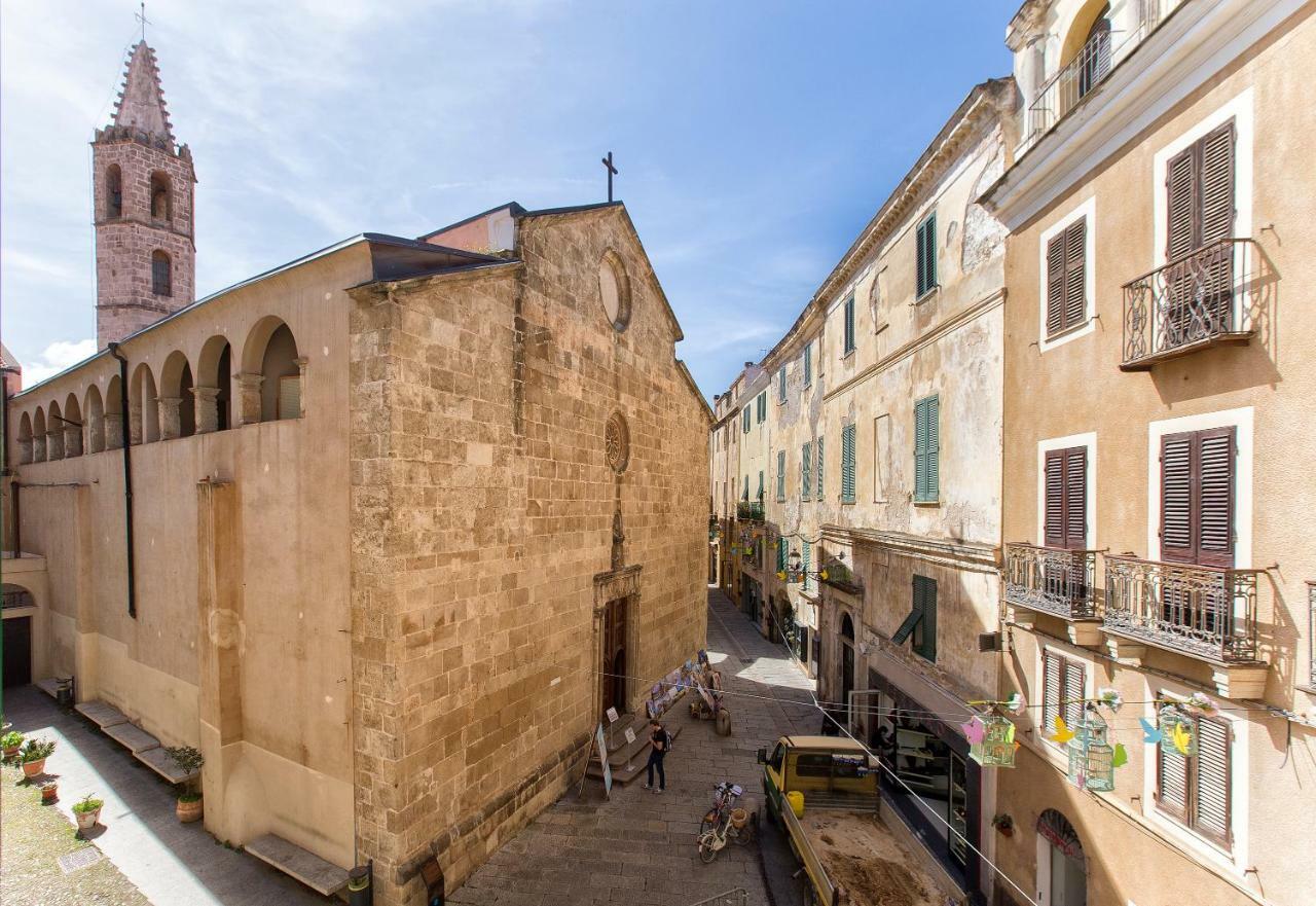 Centro Storico Carlo Alberto Алгеро Екстериор снимка