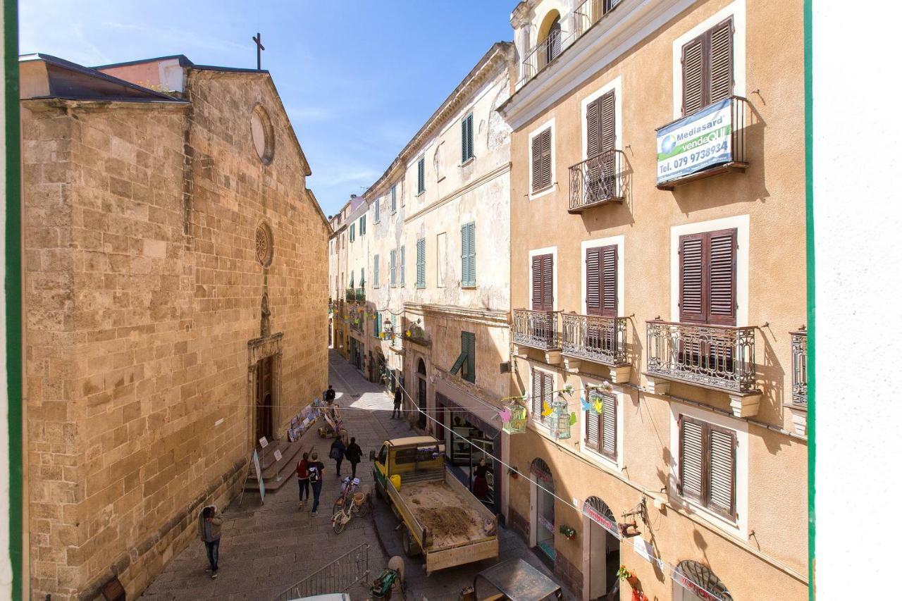 Centro Storico Carlo Alberto Алгеро Екстериор снимка